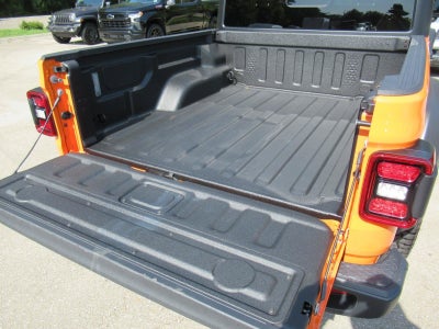 2025 Jeep Gladiator Mojave 4x4
