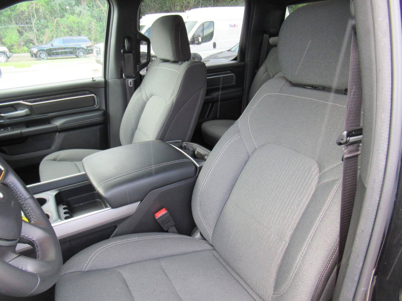 2024 RAM 1500 Big Horn Crew Cab 4x2 5'7' Box