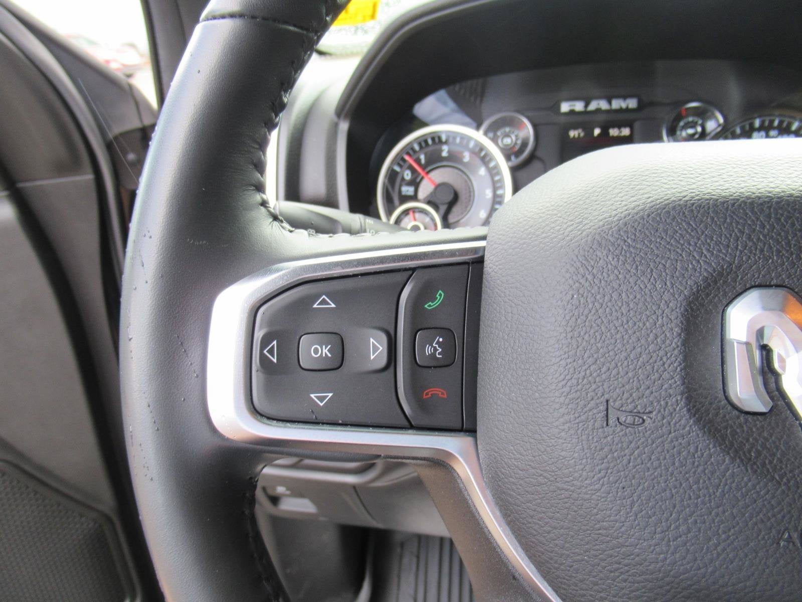 2024 RAM 1500 Big Horn Crew Cab 4x2 5'7' Box
