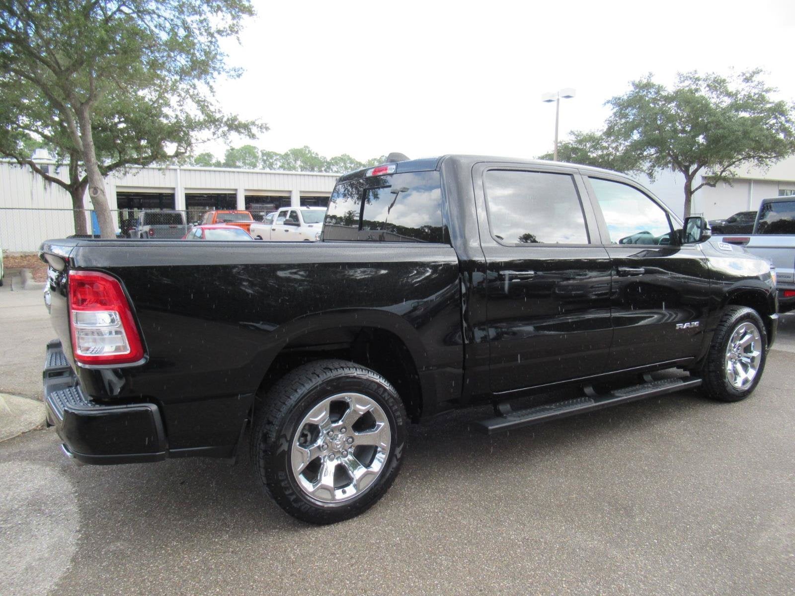2024 RAM 1500 Big Horn Crew Cab 4x2 5'7' Box