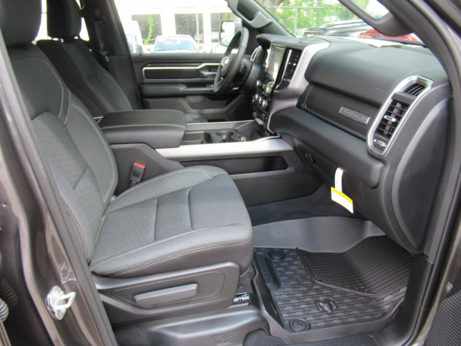 2026 RAM Ram 1500 RAM 1500 BIG HORN CREW CAB 4X2 6'4' BOX