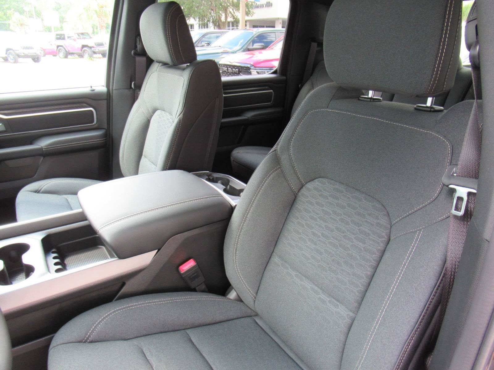 2026 RAM Ram 1500 RAM 1500 BIG HORN CREW CAB 4X2 6'4' BOX