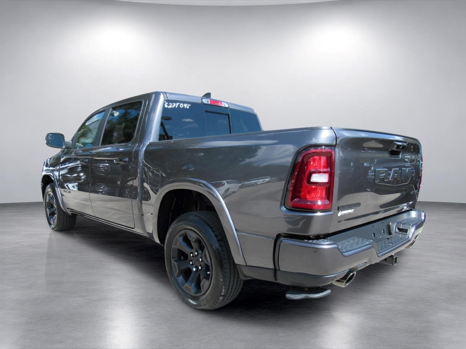 2027 RAM Ram 1500 RAM 1500 BIG HORN CREW CAB 4X4 5'7' BOX