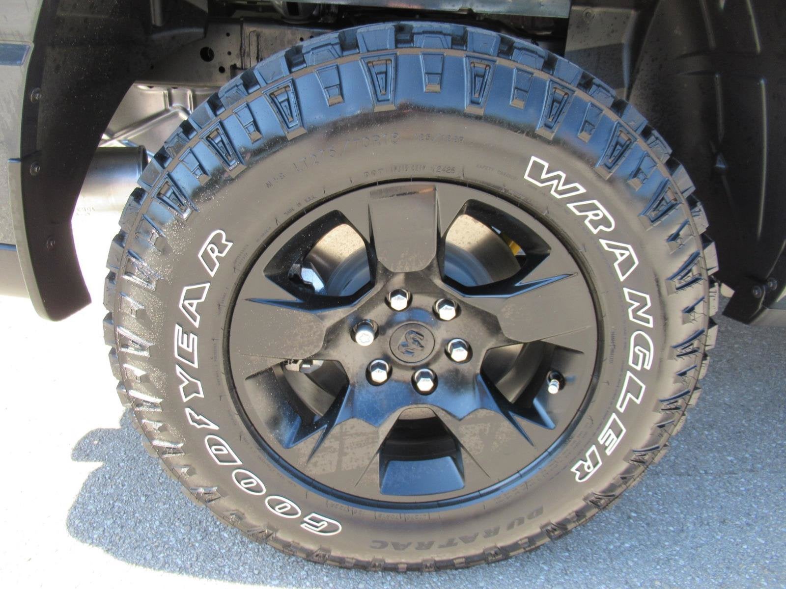 2026 RAM Ram 1500 RAM 1500 WARLOCK CREW CAB 4X4 5'7' BOX