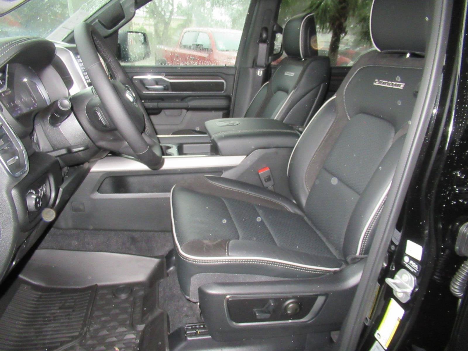 2027 RAM Ram 1500 RAM 1500 LARAMIE CREW CAB 4X4 5'7' BOX