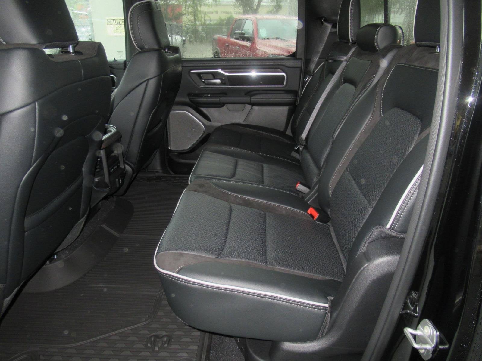 2027 RAM Ram 1500 RAM 1500 LARAMIE CREW CAB 4X4 5'7' BOX