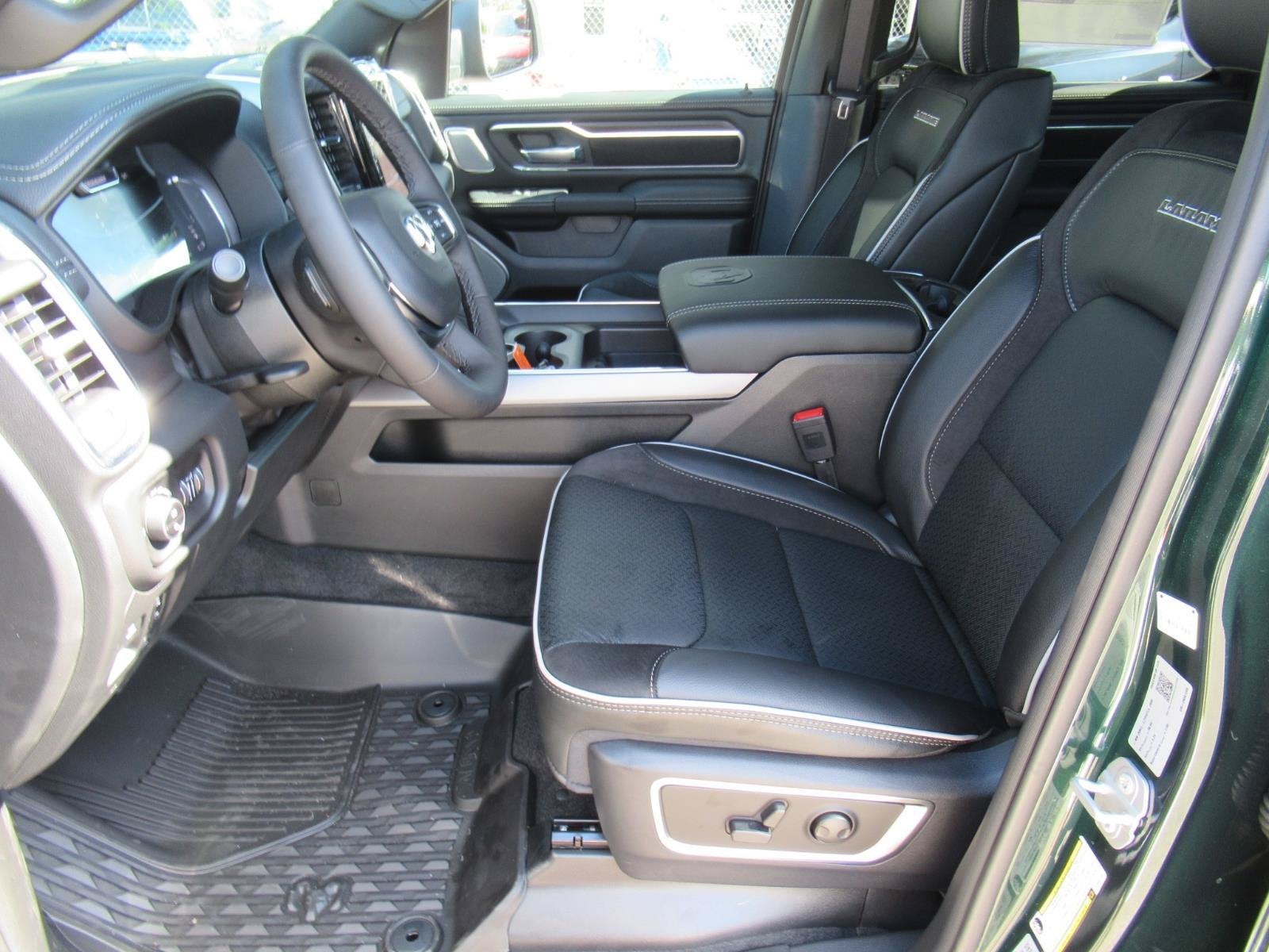 2027 RAM Ram 1500 RAM 1500 LARAMIE CREW CAB 4X4 5'7' BOX