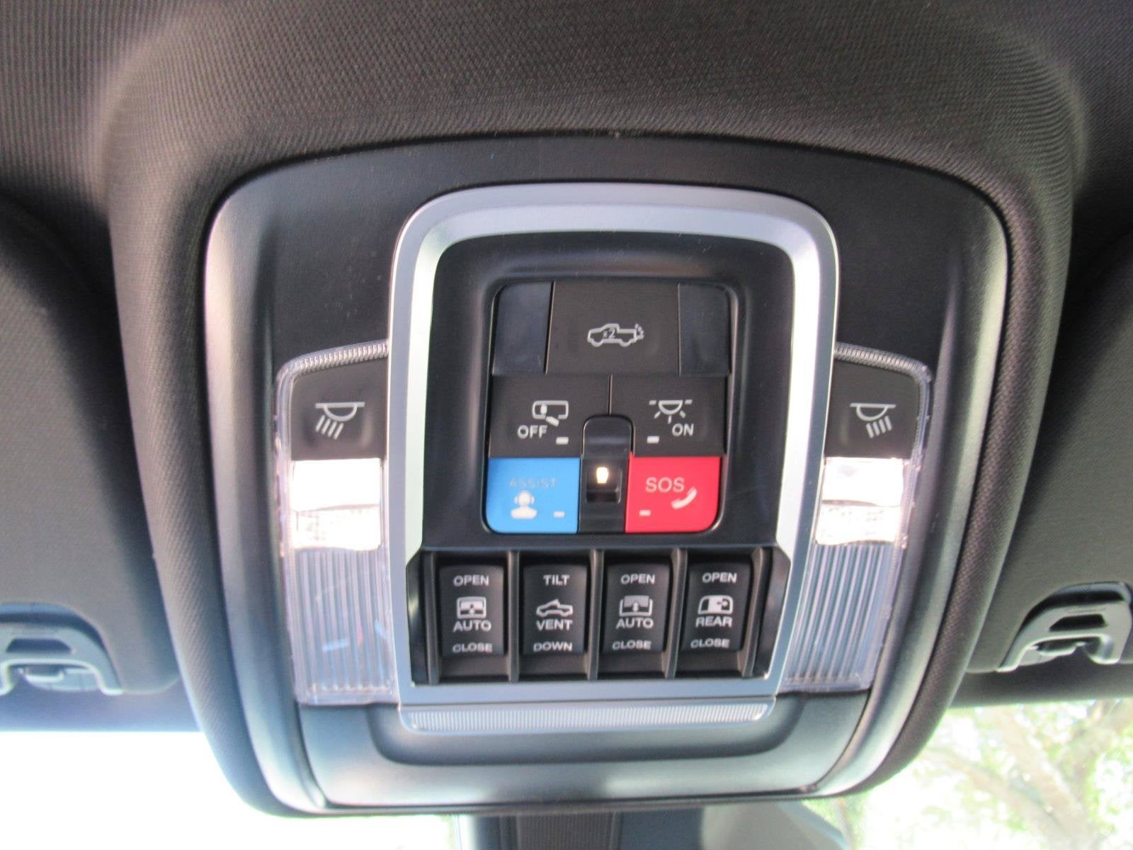 2027 RAM Ram 1500 RAM 1500 LARAMIE CREW CAB 4X4 5'7' BOX