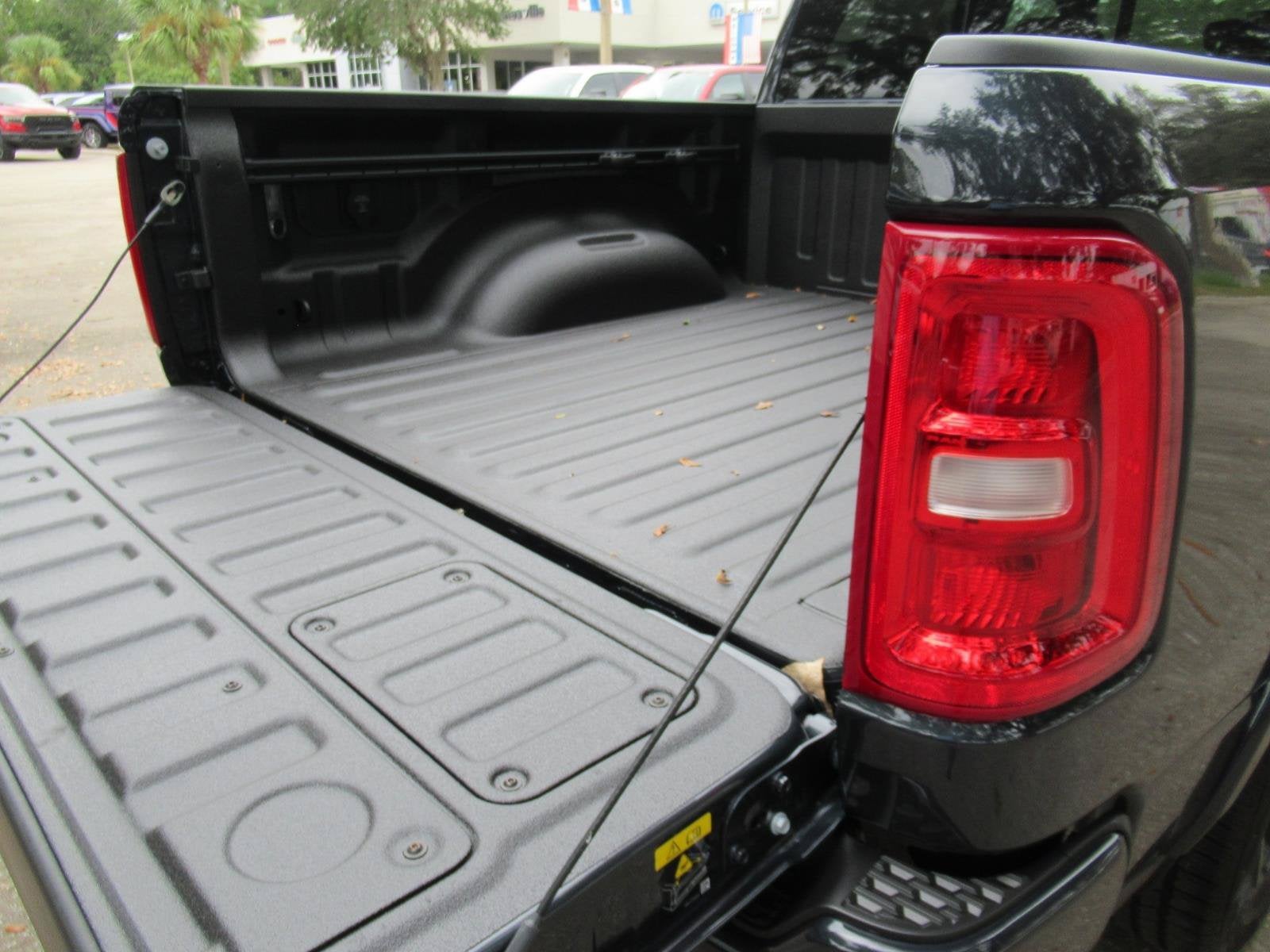 2027 RAM Ram 1500 RAM 1500 LARAMIE CREW CAB 4X4 5'7' BOX