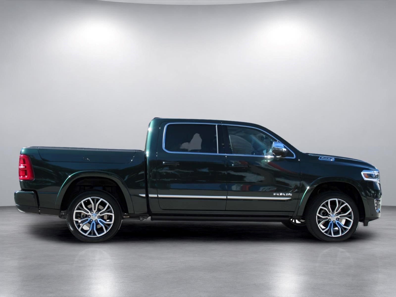 2027 RAM 1500 RAM 1500 TUNGSTEN CREW CAB 4X4 5'7' BOX