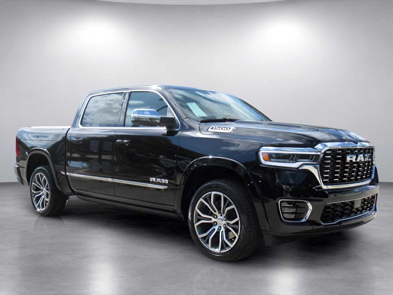 2027 RAM Ram 1500 RAM 1500 TUNGSTEN CREW CAB 4X4 5'7' BOX