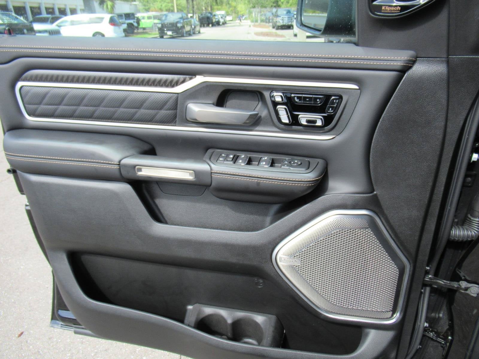 2027 RAM Ram 1500 RAM 1500 TUNGSTEN CREW CAB 4X4 5'7' BOX