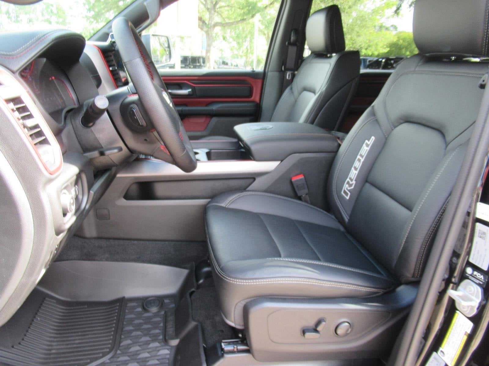 2027 RAM 1500 RAM 1500 REBEL CREW CAB 4X4 5'7' BOX