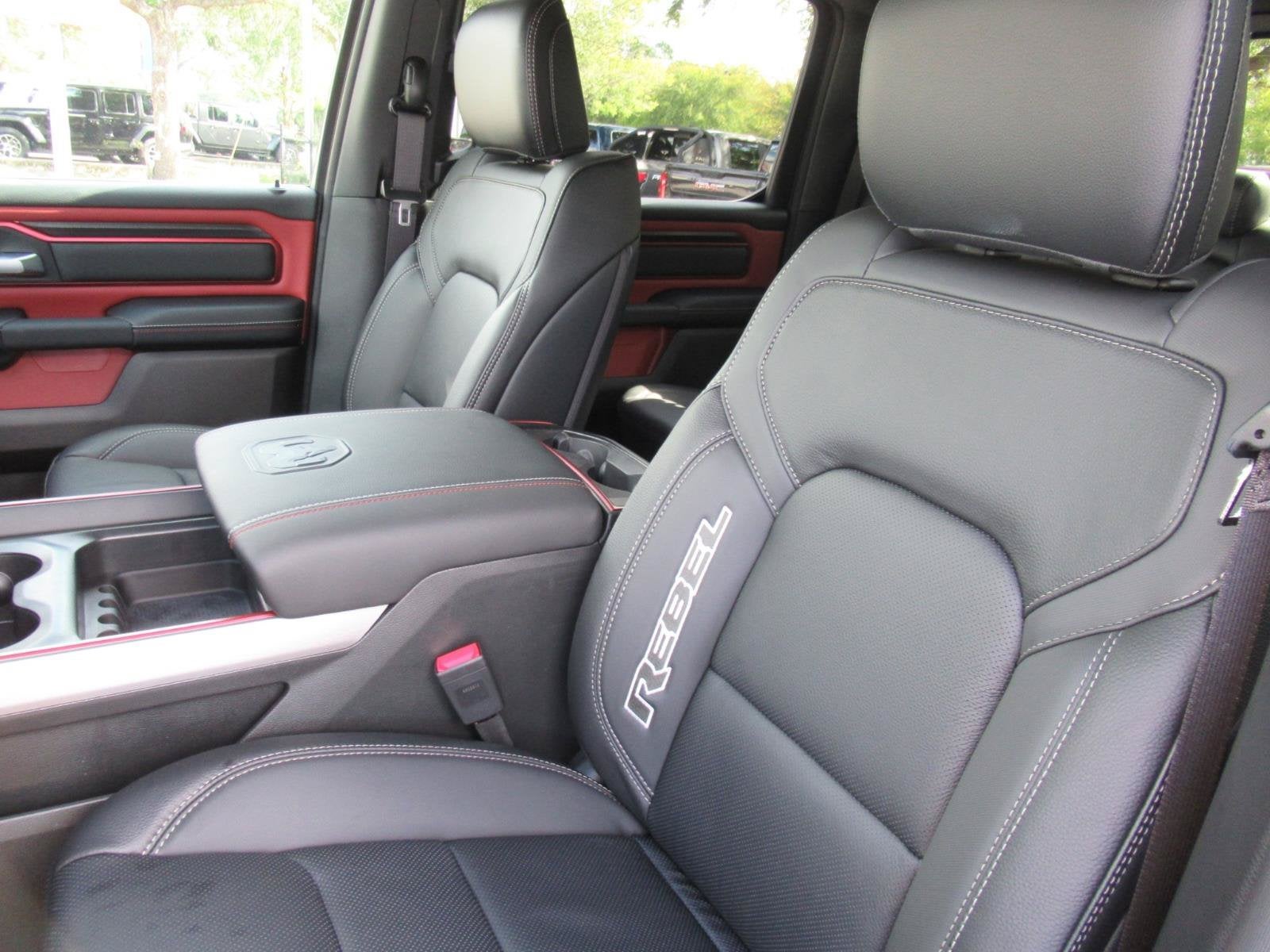 2027 RAM 1500 RAM 1500 REBEL CREW CAB 4X4 5'7' BOX