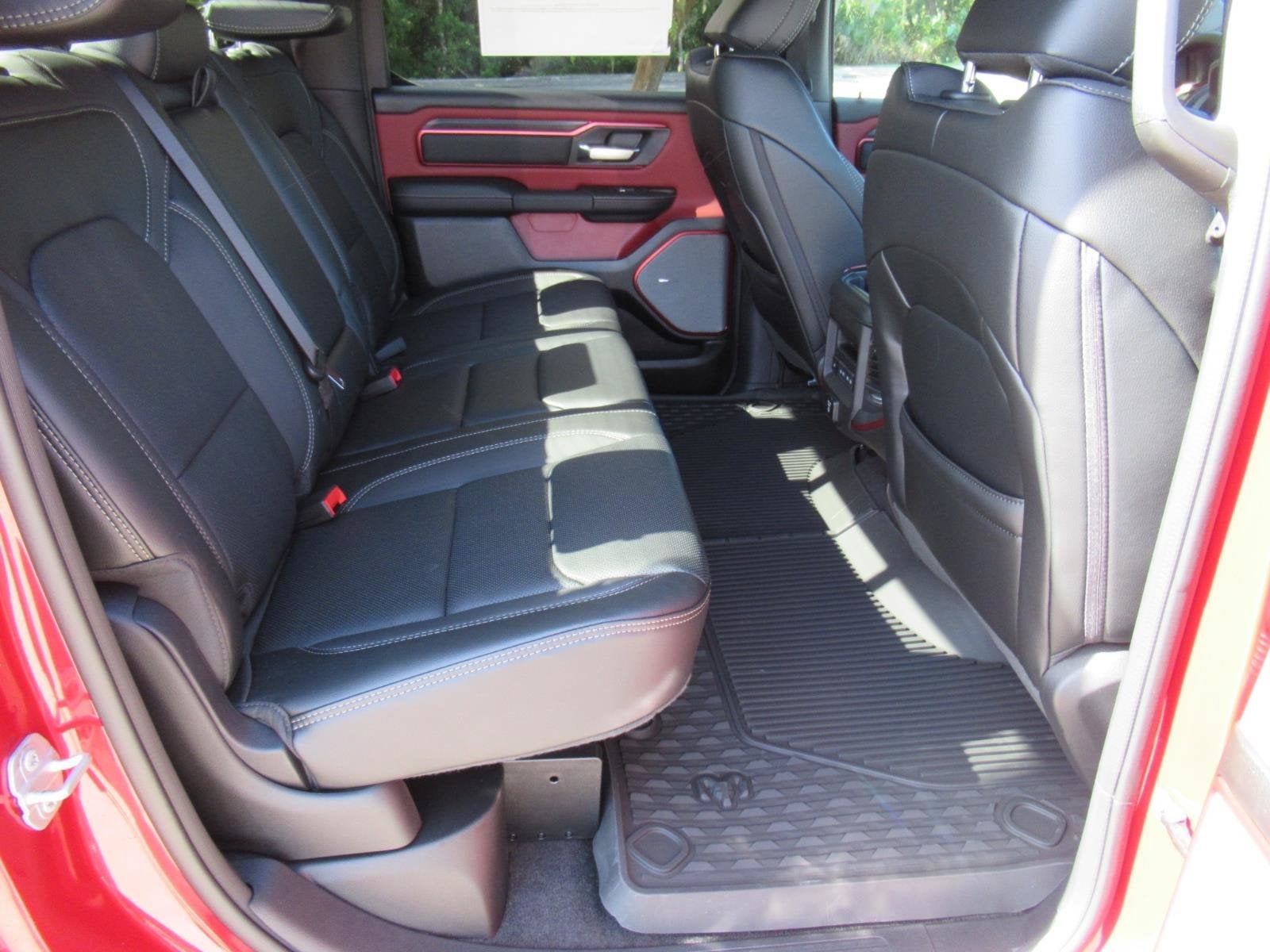 2027 RAM Ram 1500 RAM 1500 REBEL CREW CAB 4X4 5'7' BOX
