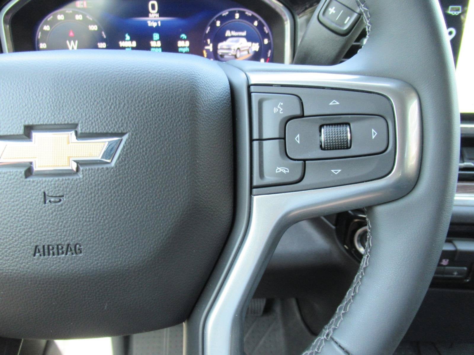 2026 Chevrolet Silverado 1500 4WD Crew Cab Short Bed LT with 2FL