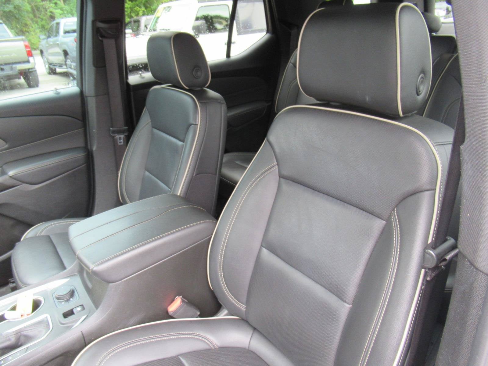 2023 Chevrolet Traverse FWD Premier