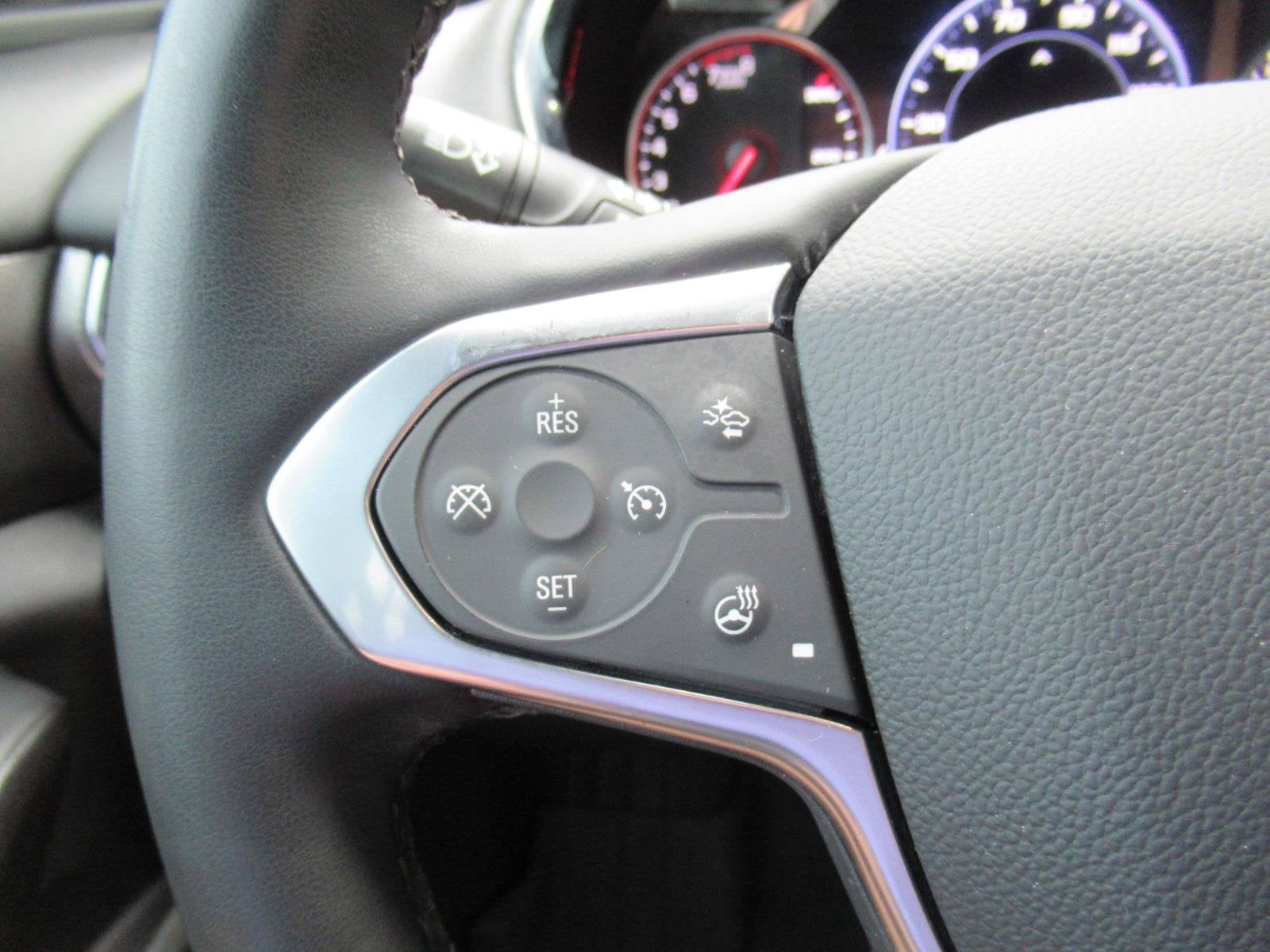 2023 Chevrolet Traverse FWD Premier