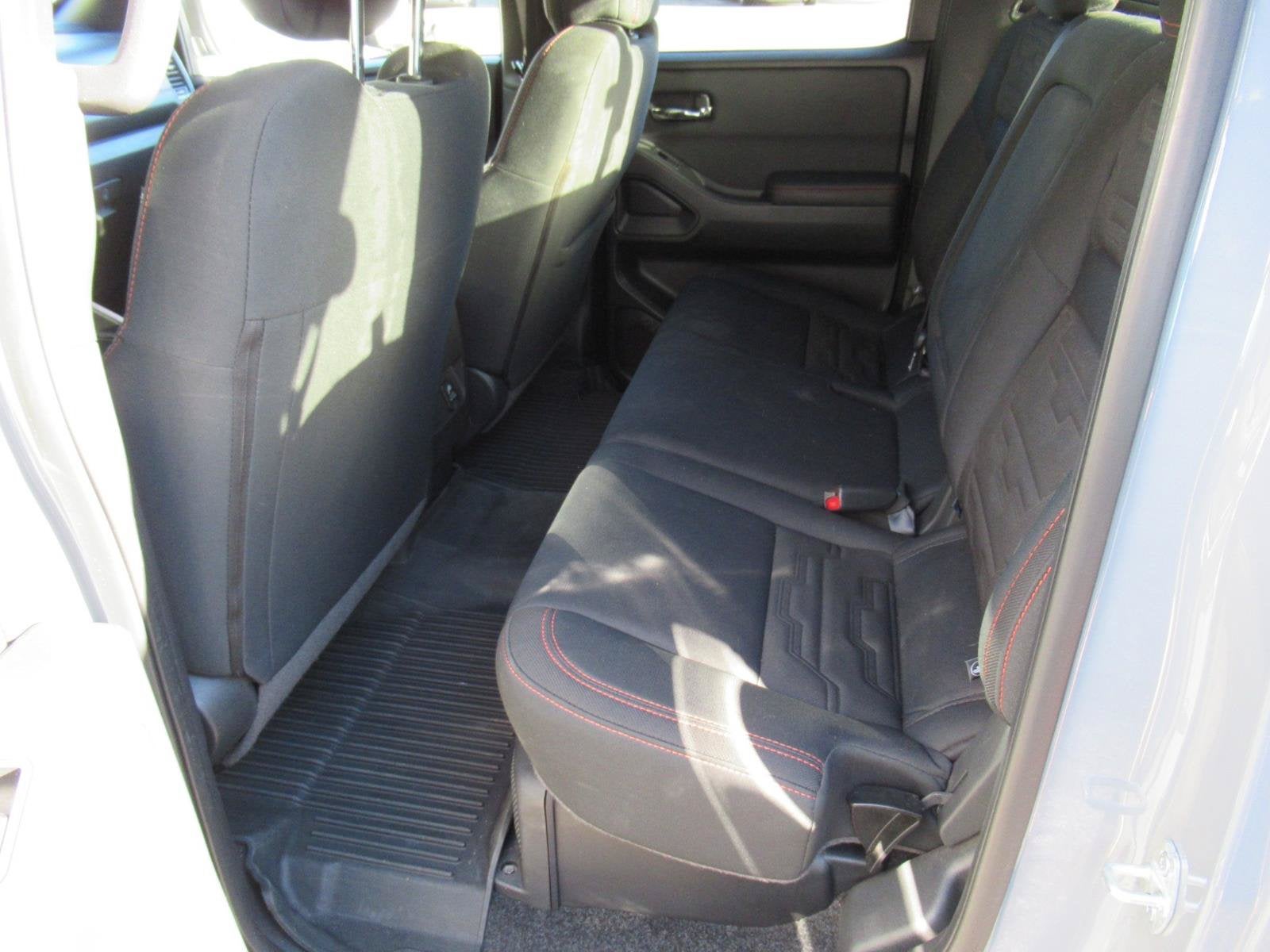 2024 Nissan Frontier Crew Cab PRO-X 4x2