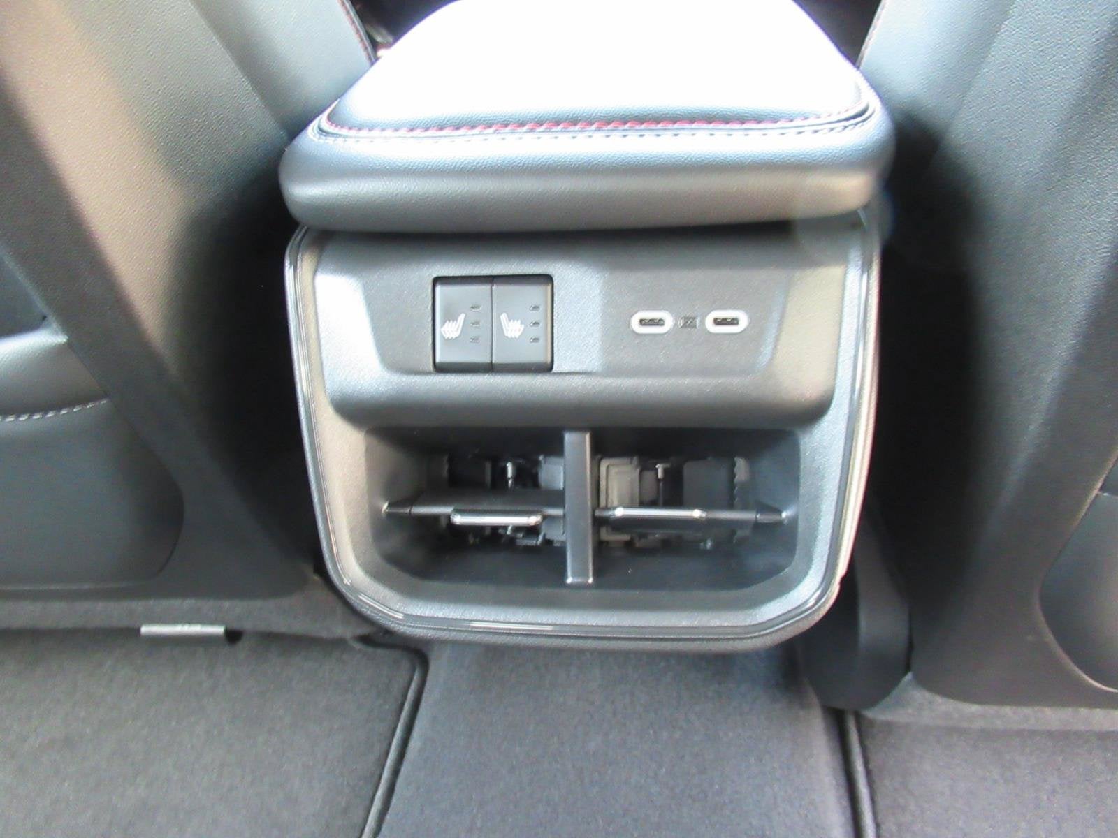 2026 Dodge Charger CHARGER R/T PLUS 4-DOOR AWD