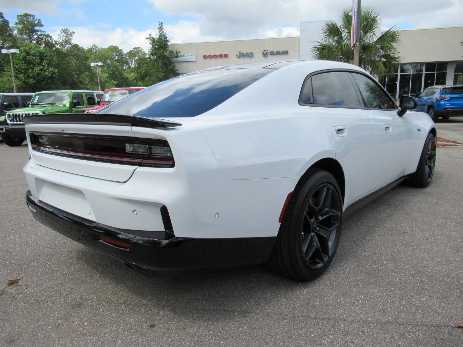 2026 Dodge Charger CHARGER R/T PLUS 4-DOOR AWD