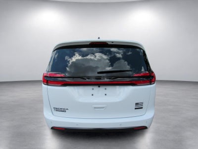 2027 Chrysler Pacifica PACIFICA SELECT