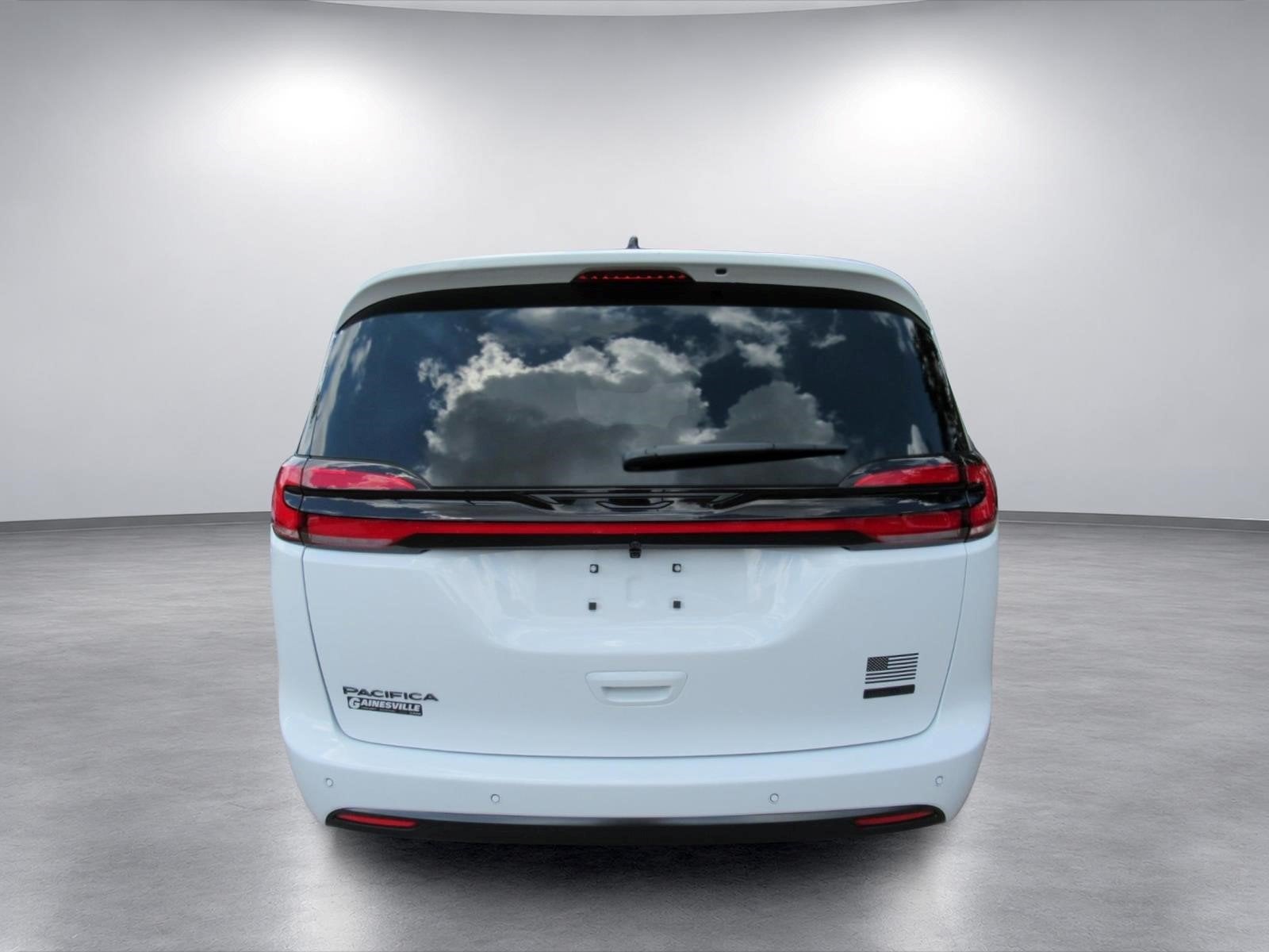 2027 Chrysler Pacifica PACIFICA SELECT