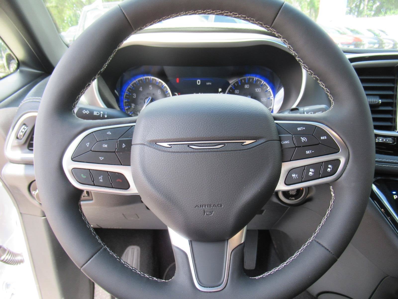 2027 Chrysler Pacifica PACIFICA SELECT