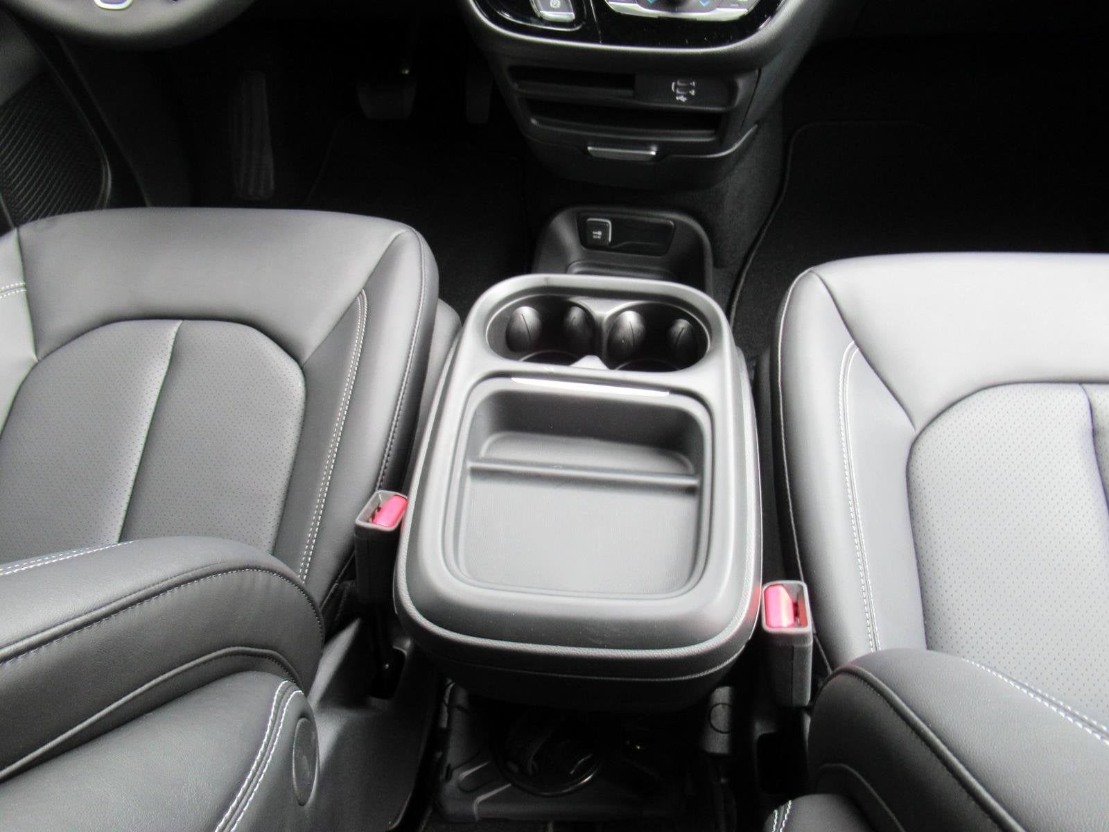 2027 Chrysler Pacifica PACIFICA LX