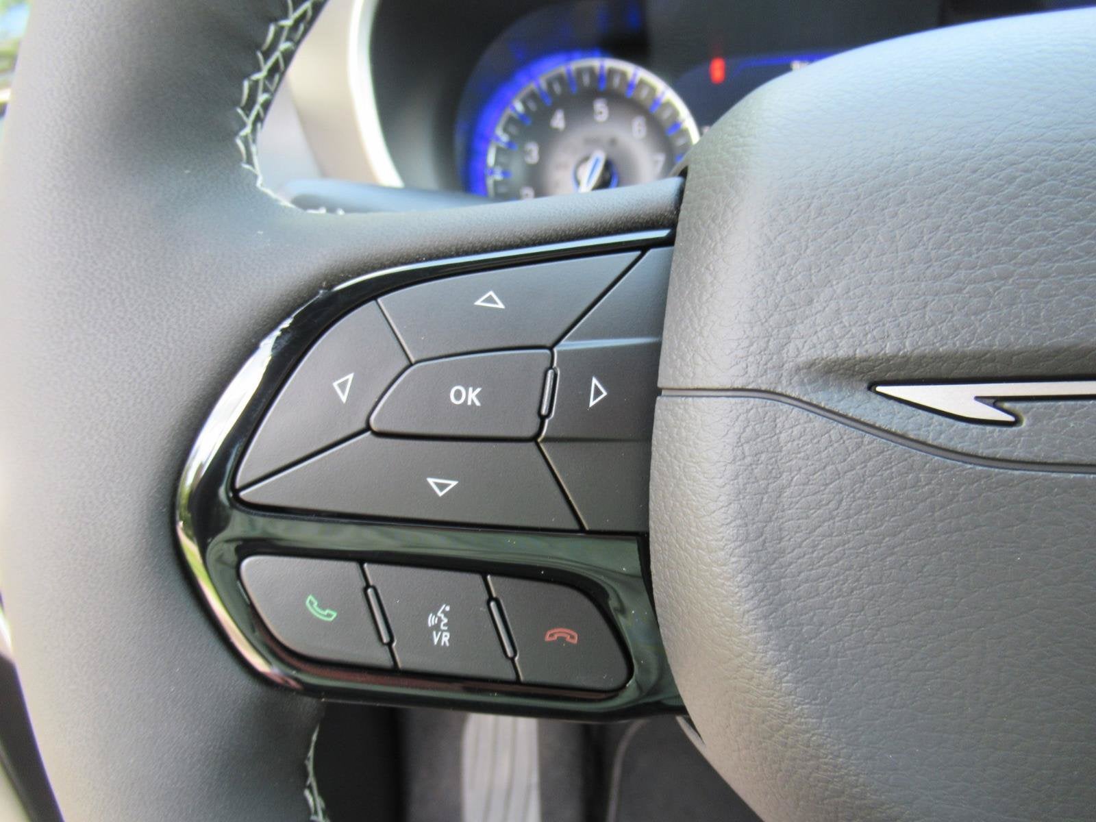 2027 Chrysler Pacifica PACIFICA LIMITED