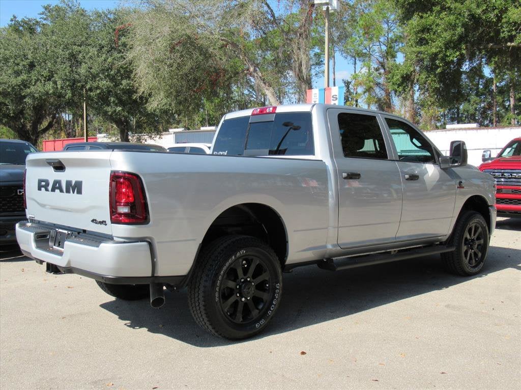 2026 RAM Ram 2500 RAM 2500 BLACK EXPRESS CREW CAB 4X4 6'4' BOX