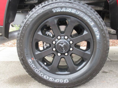 2026 RAM Ram 2500 RAM 2500 BLACK EXPRESS CREW CAB 4X4 6'4' BOX