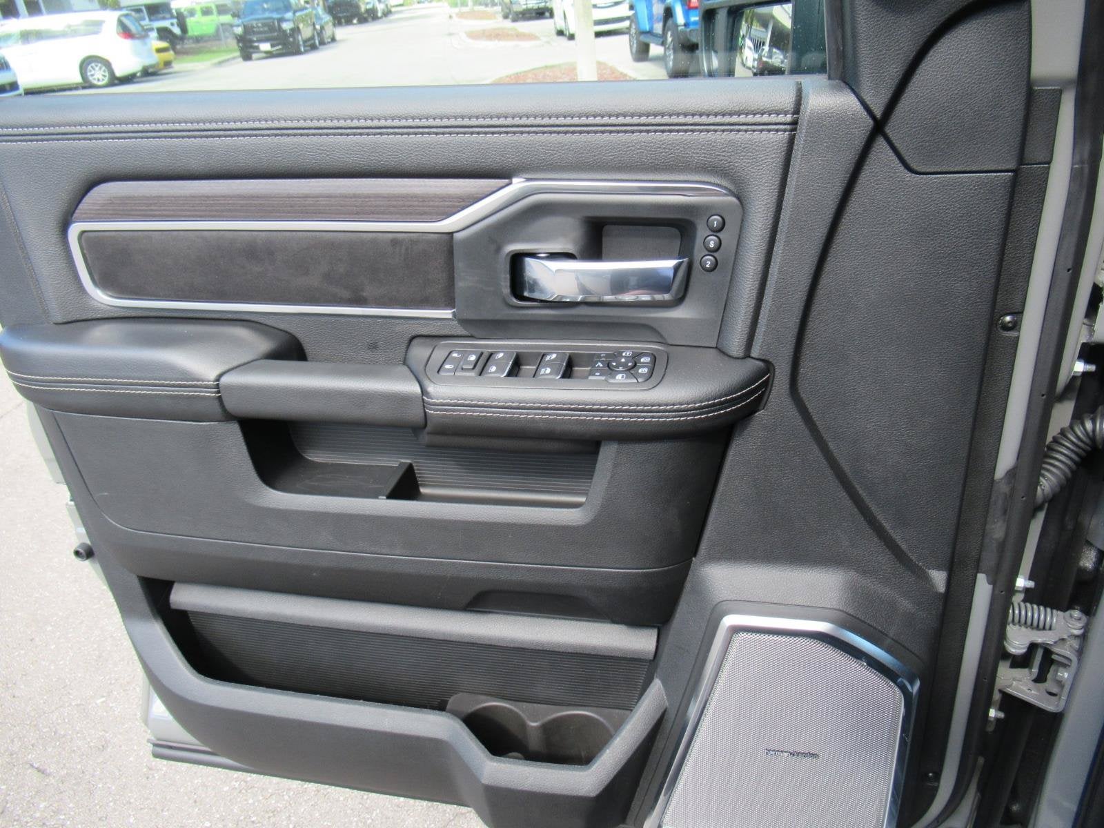 2027 RAM Ram 2500 RAM 2500 LARAMIE CREW CAB 4X4 6'4' BOX