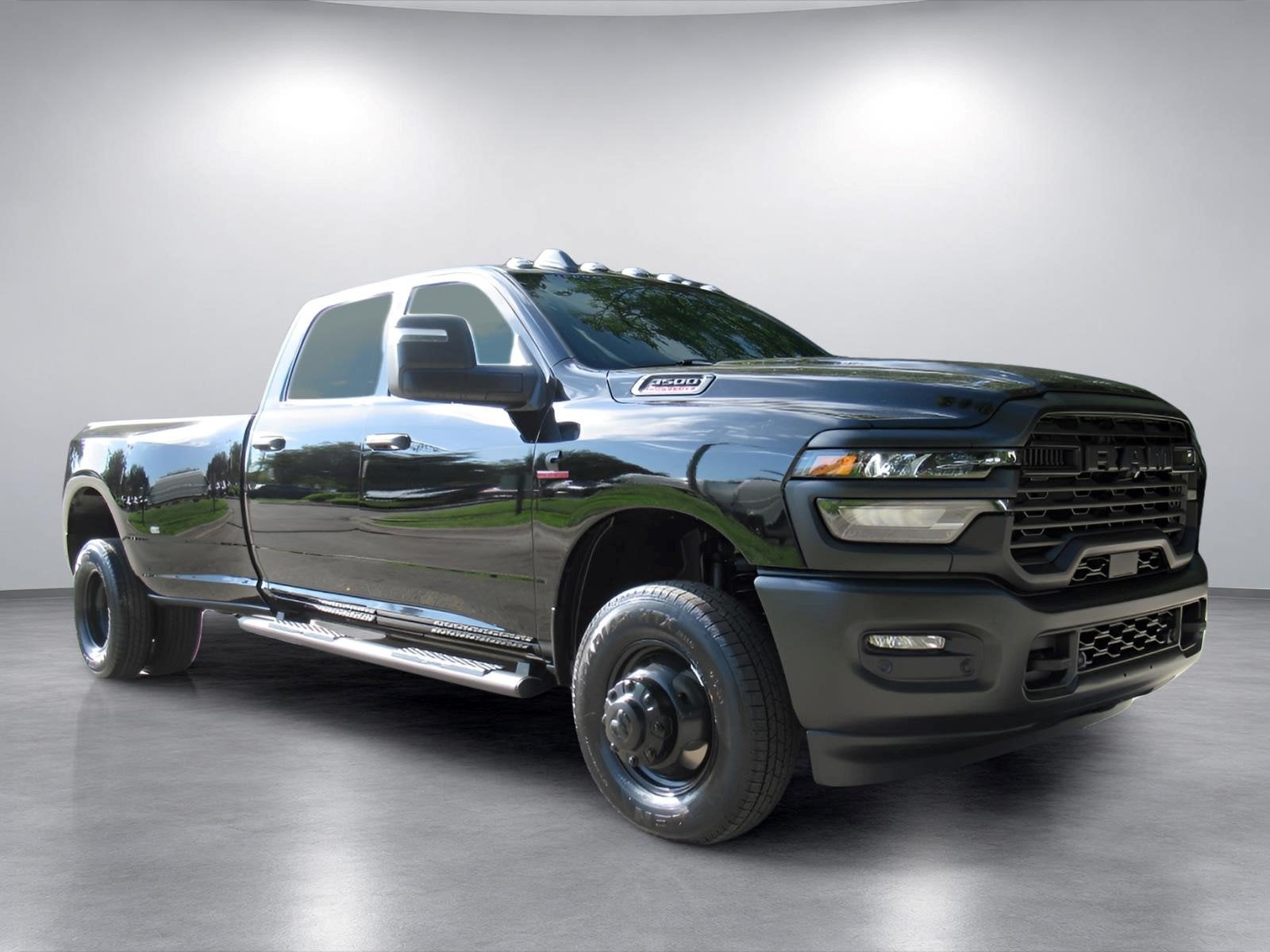 2027 RAM Ram 3500 RAM 3500 TRADESMAN CREW CAB 4X4 8' BOX