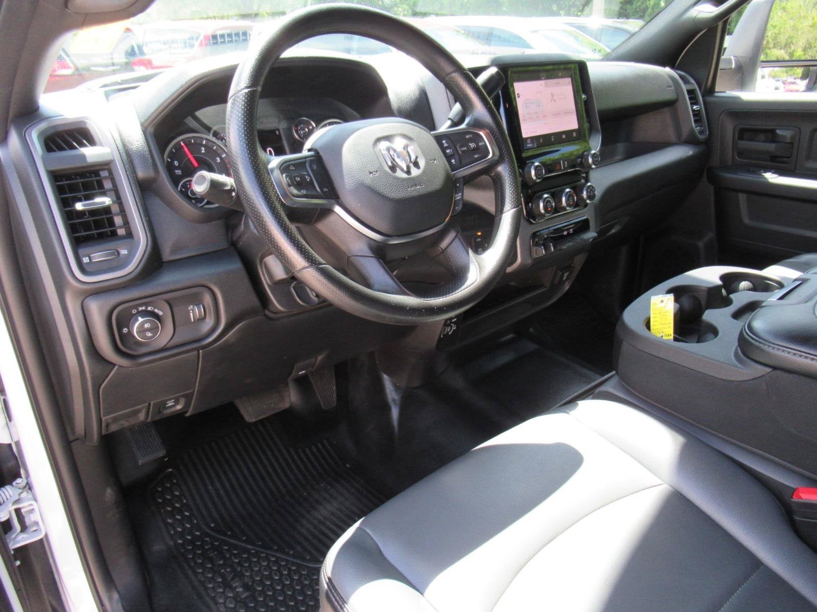 2026 RAM 3500 Tradesman Crew Cab 4x4 8' Box