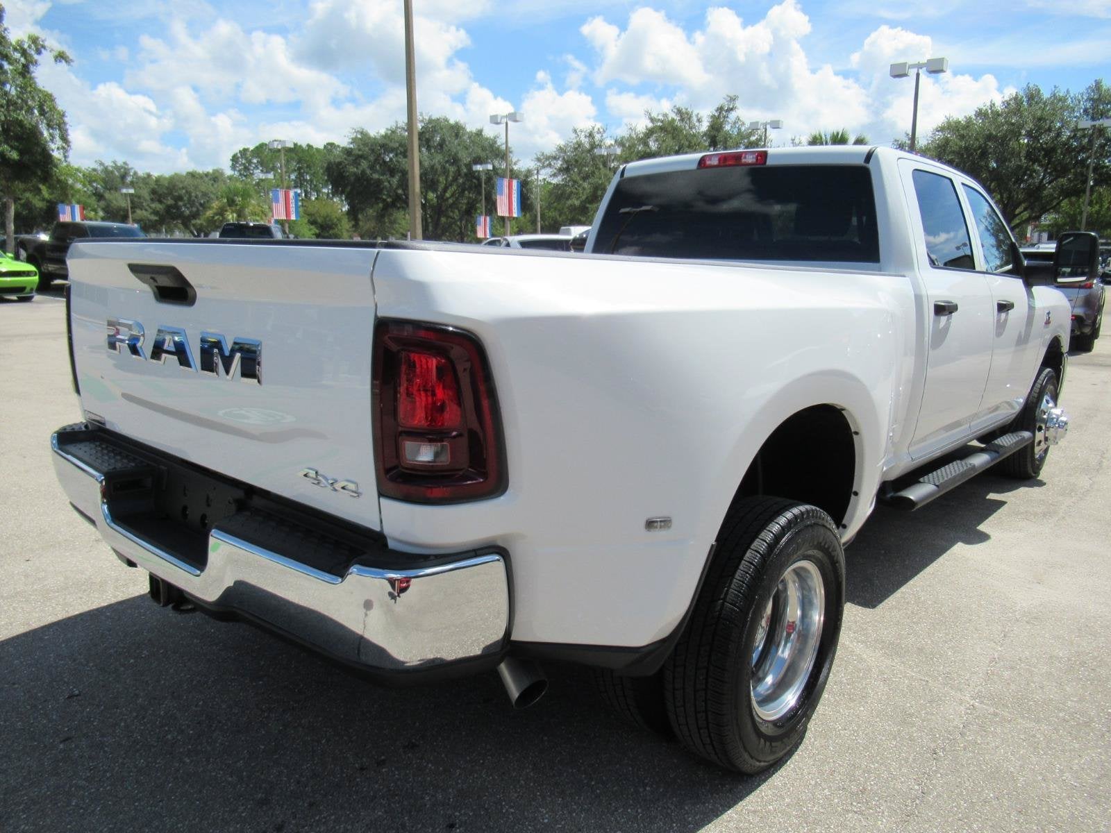 2026 RAM 3500 Tradesman Crew Cab 4x4 8' Box