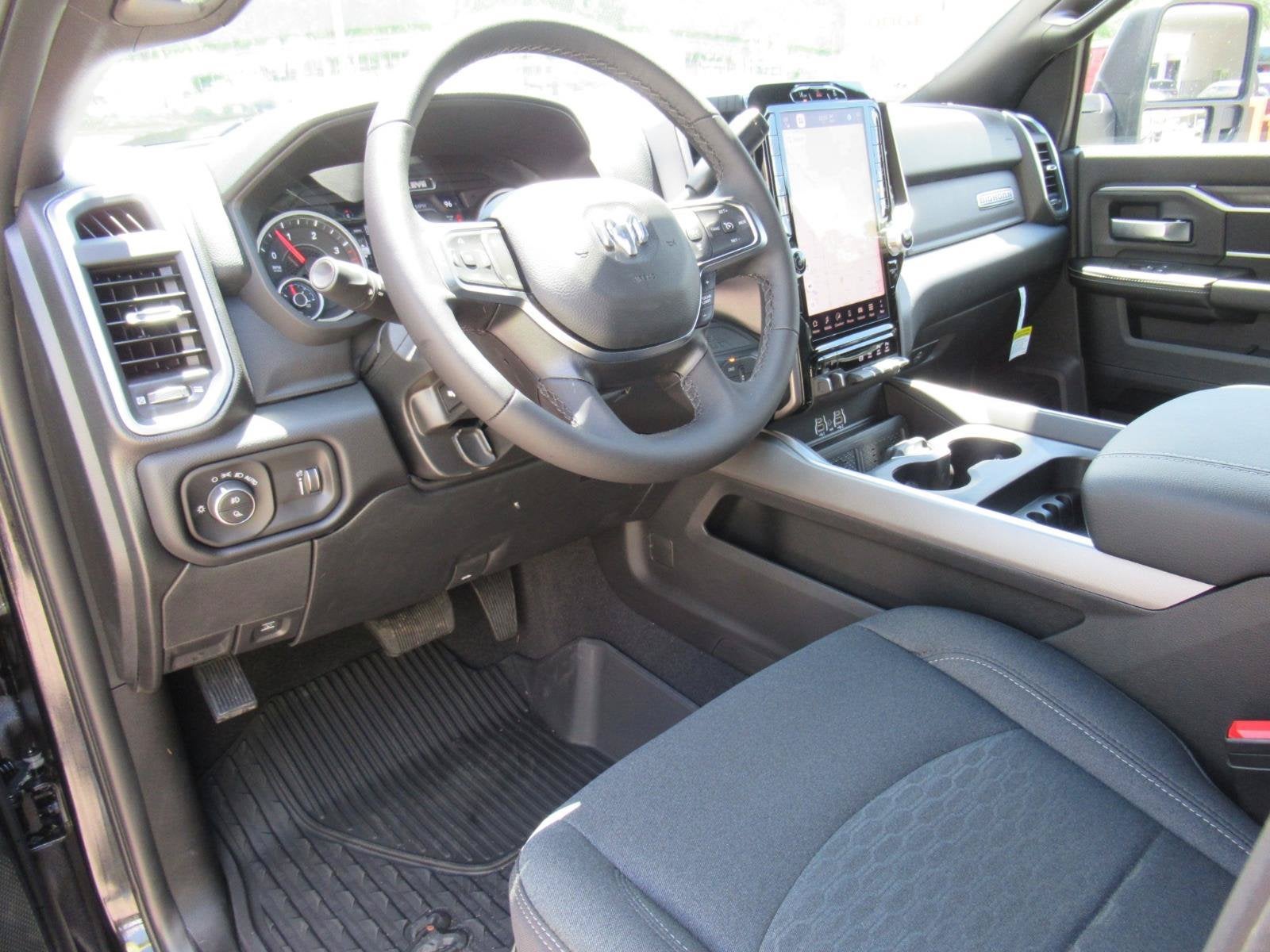 2026 RAM Ram 3500 RAM 3500 BIG HORN CREW CAB 4X4 8' BOX