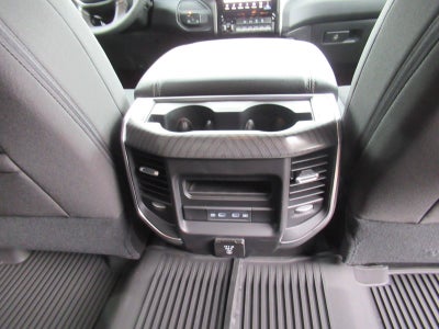 2027 RAM 3500 RAM 3500 BIG HORN CREW CAB 4X4 8' BOX