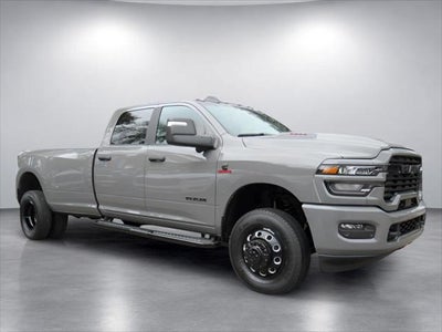 2027 RAM Ram 3500 RAM 3500 BIG HORN CREW CAB 4X4 8' BOX