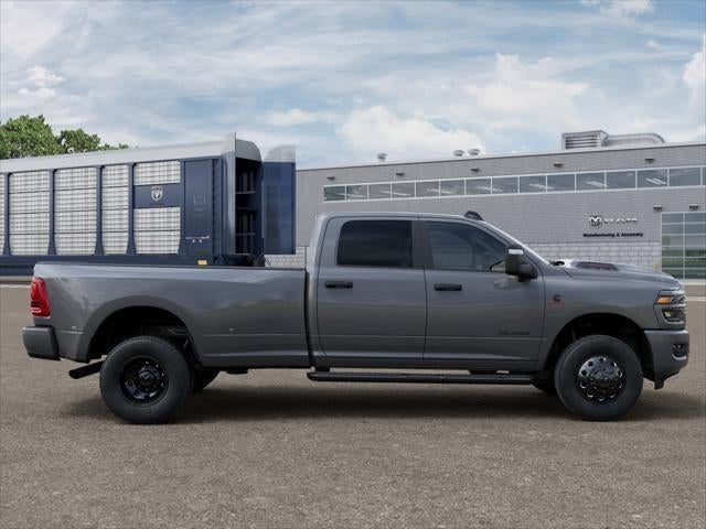 2027 RAM Ram 3500 RAM 3500 BIG HORN CREW CAB 4X4 8' BOX