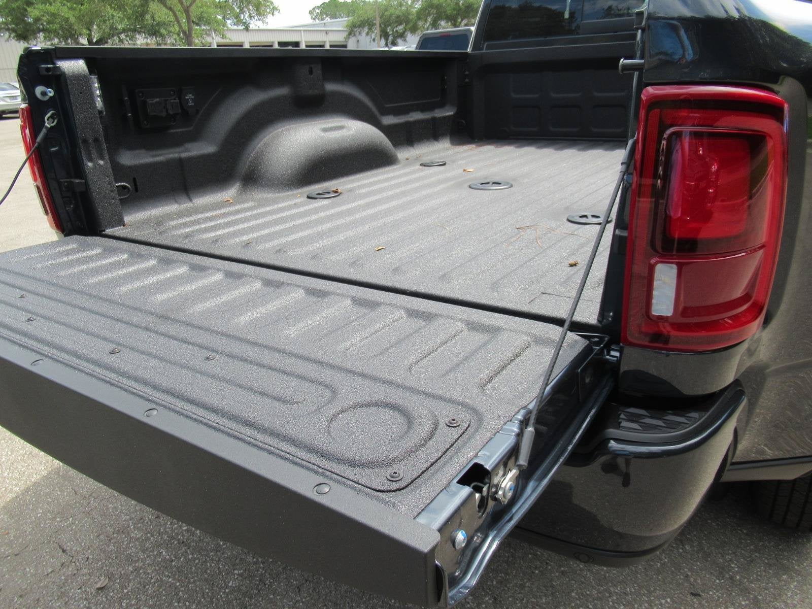 2026 RAM Ram 3500 RAM 3500 BIG HORN CREW CAB 4X4 8' BOX