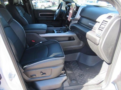 2027 RAM Ram 3500 RAM 3500 LARAMIE CREW CAB 4X4 8' BOX