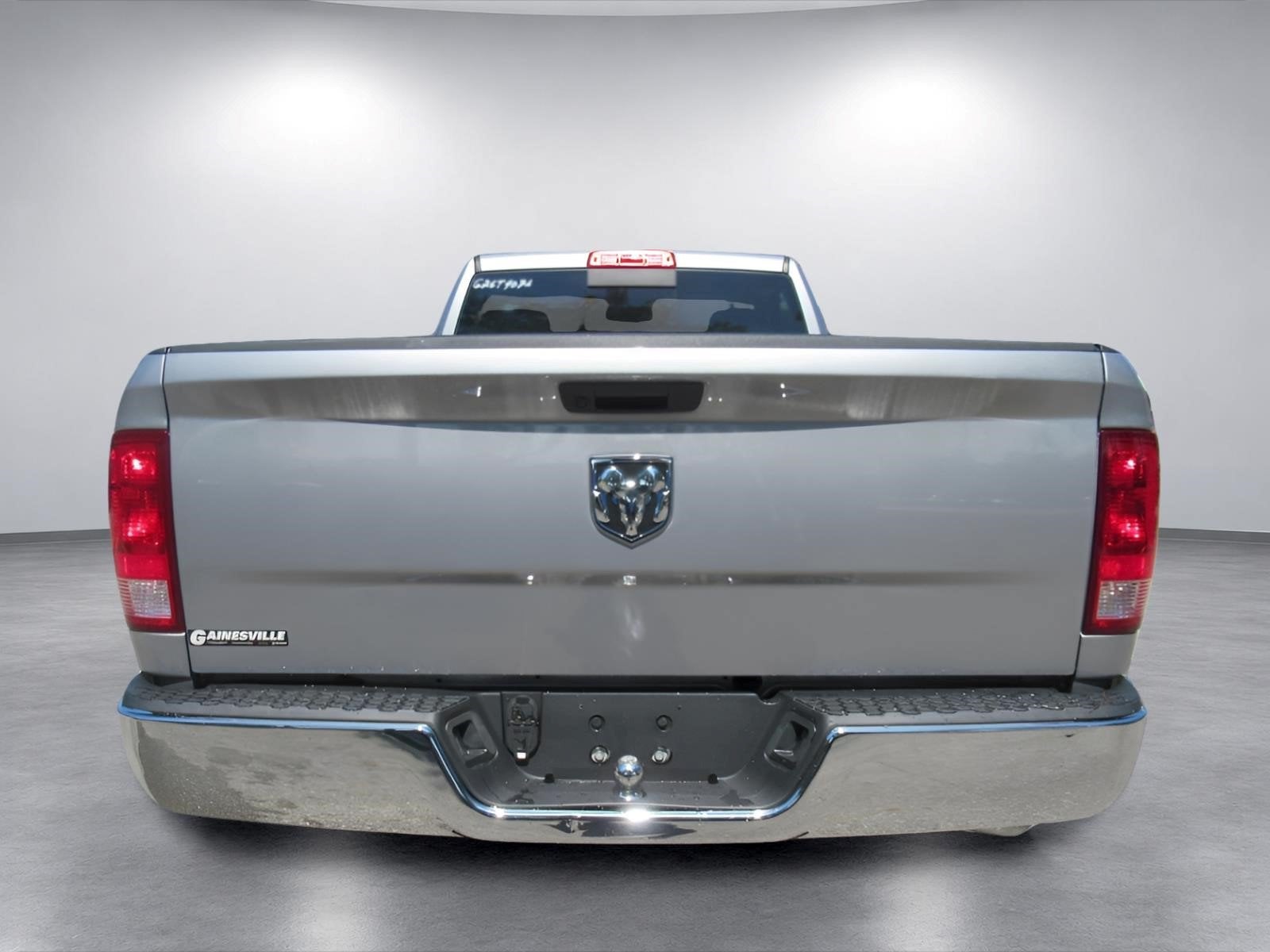 2023 RAM 1500 Classic Tradesman Regular Cab 4x2 8' Box