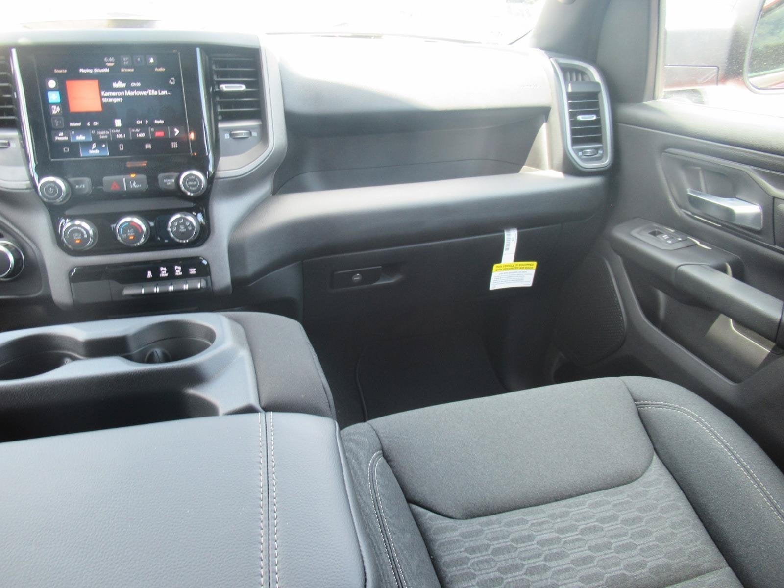 2026 RAM Ram 1500 RAM 1500 EXPRESS CREW CAB 4X2 5'7' BOX
