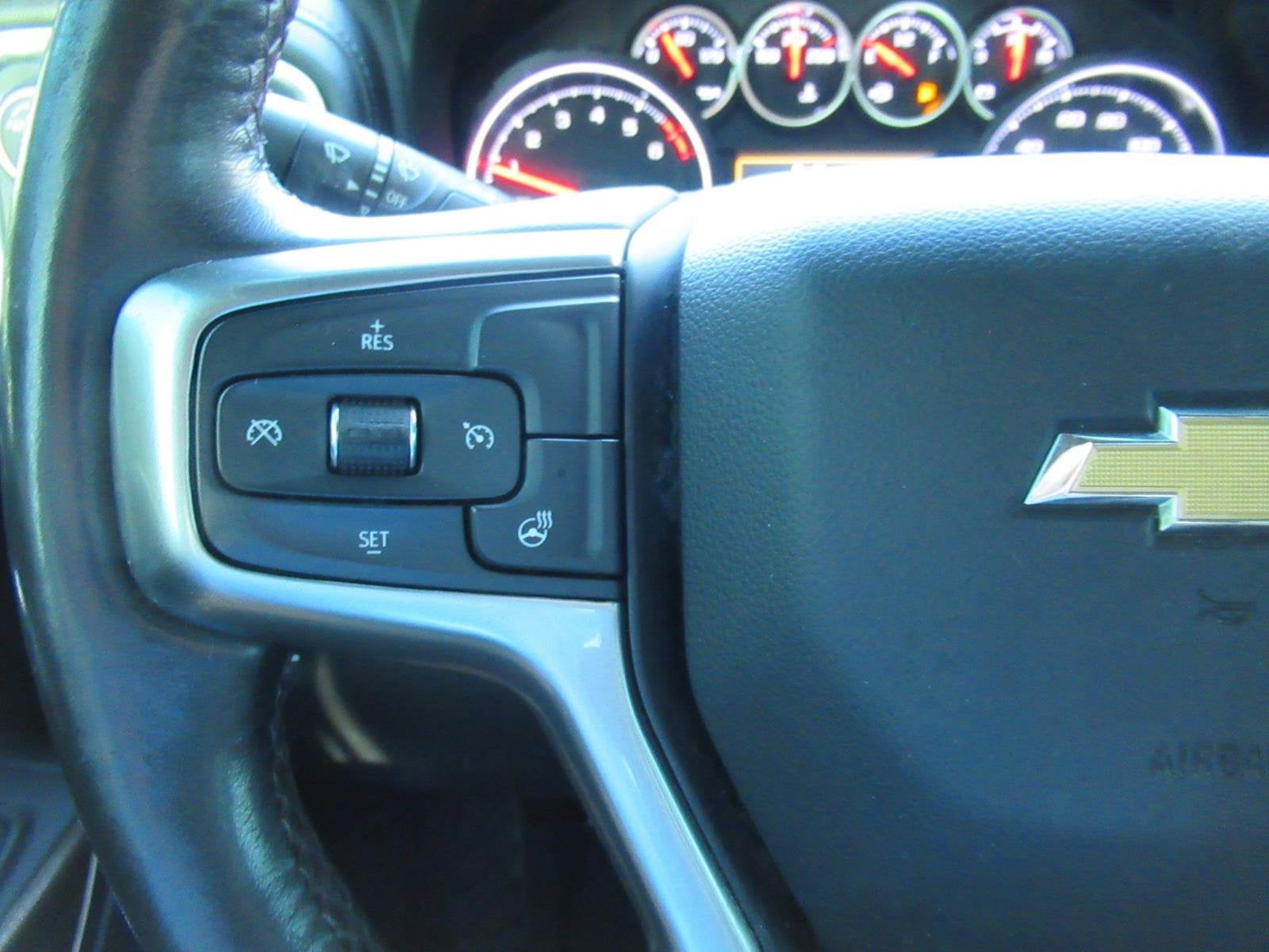 2022 Chevrolet Silverado 1500 LTD 4WD Crew Cab Short Bed LT with 2FL