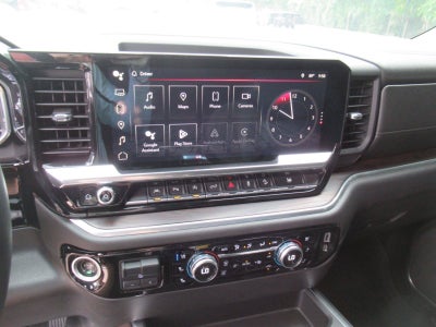 2022 GMC Sierra 1500 4WD Crew Cab Short Box SLT