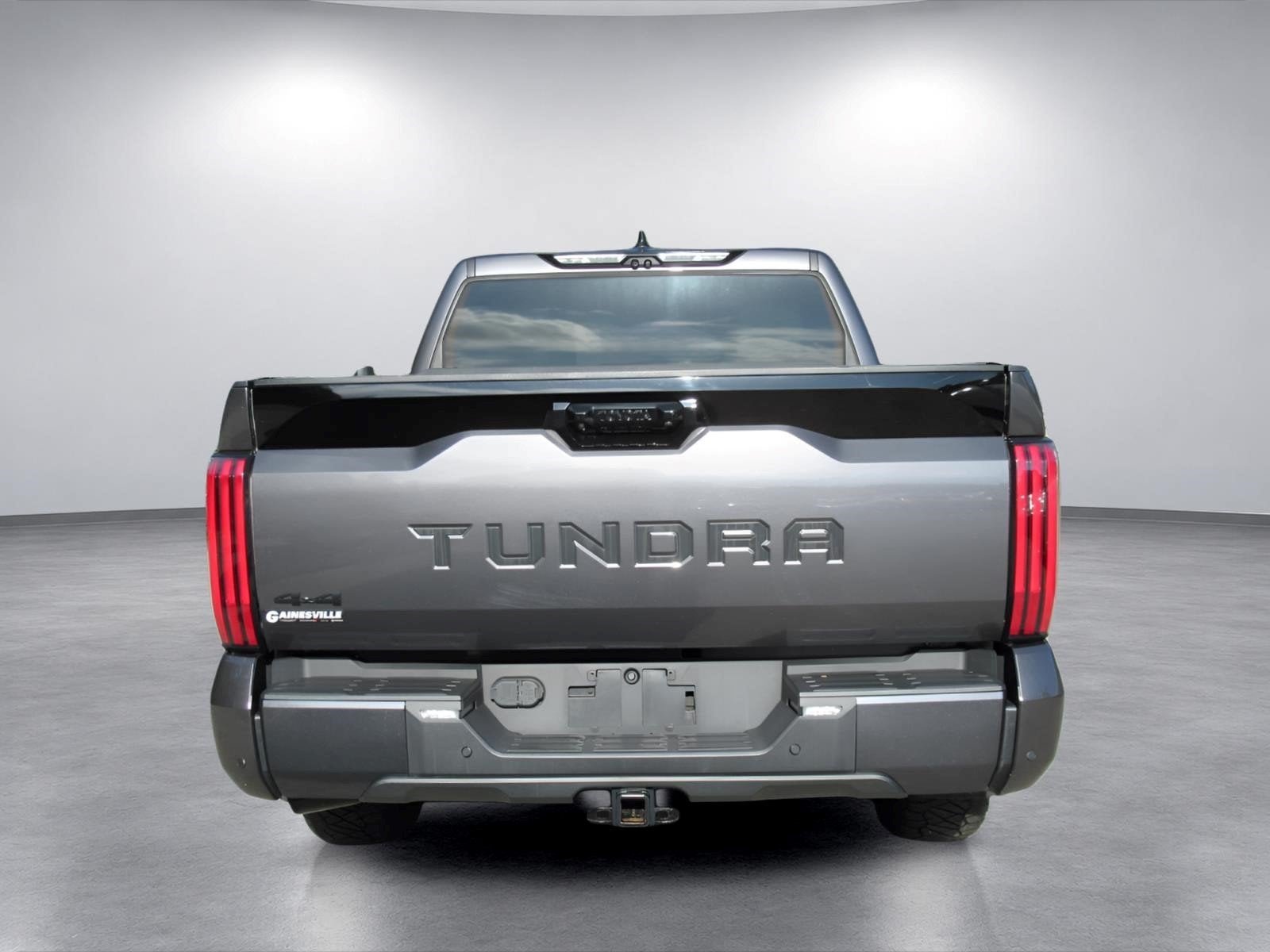 2023 Toyota Tundra 4WD Platinum