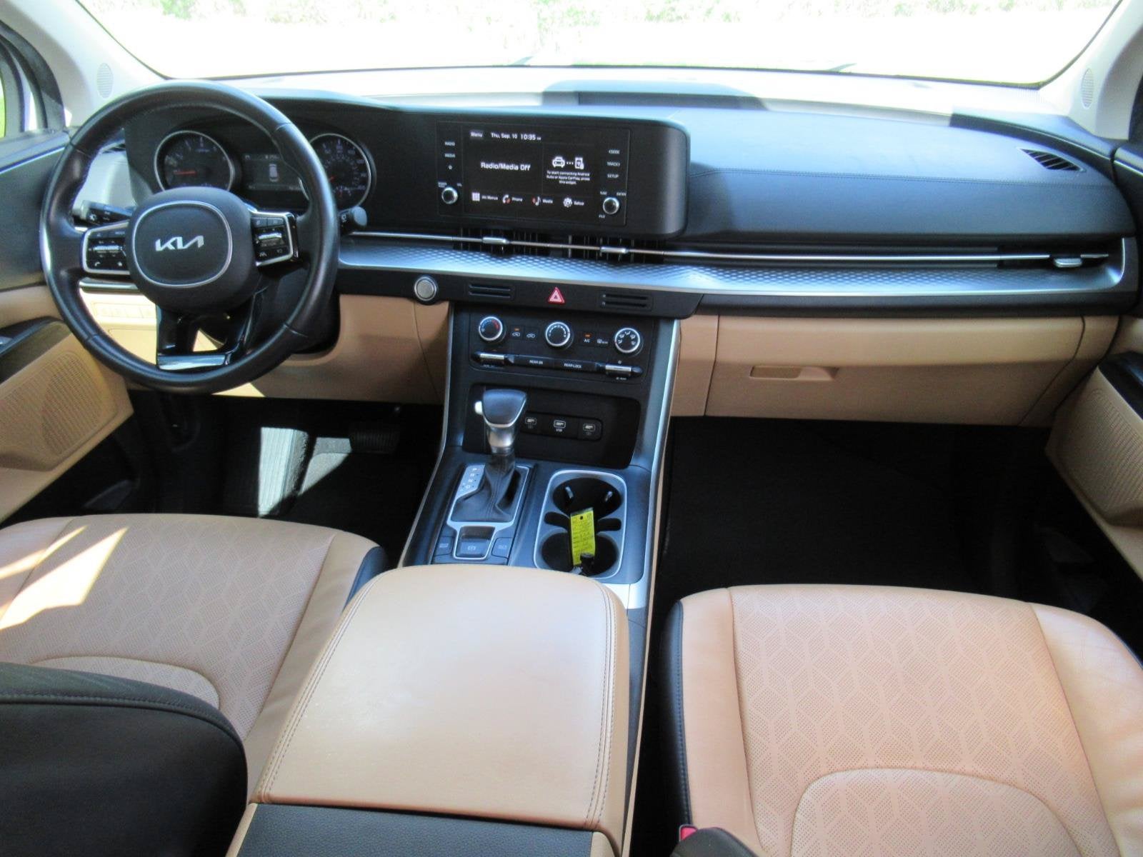 2024 Kia Carnival MPV LX Seat Package
