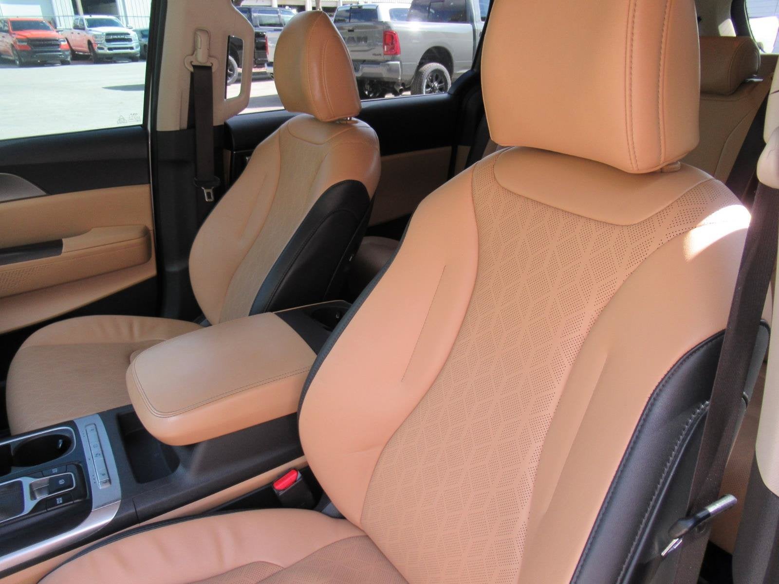 2024 Kia Carnival MPV LX Seat Package