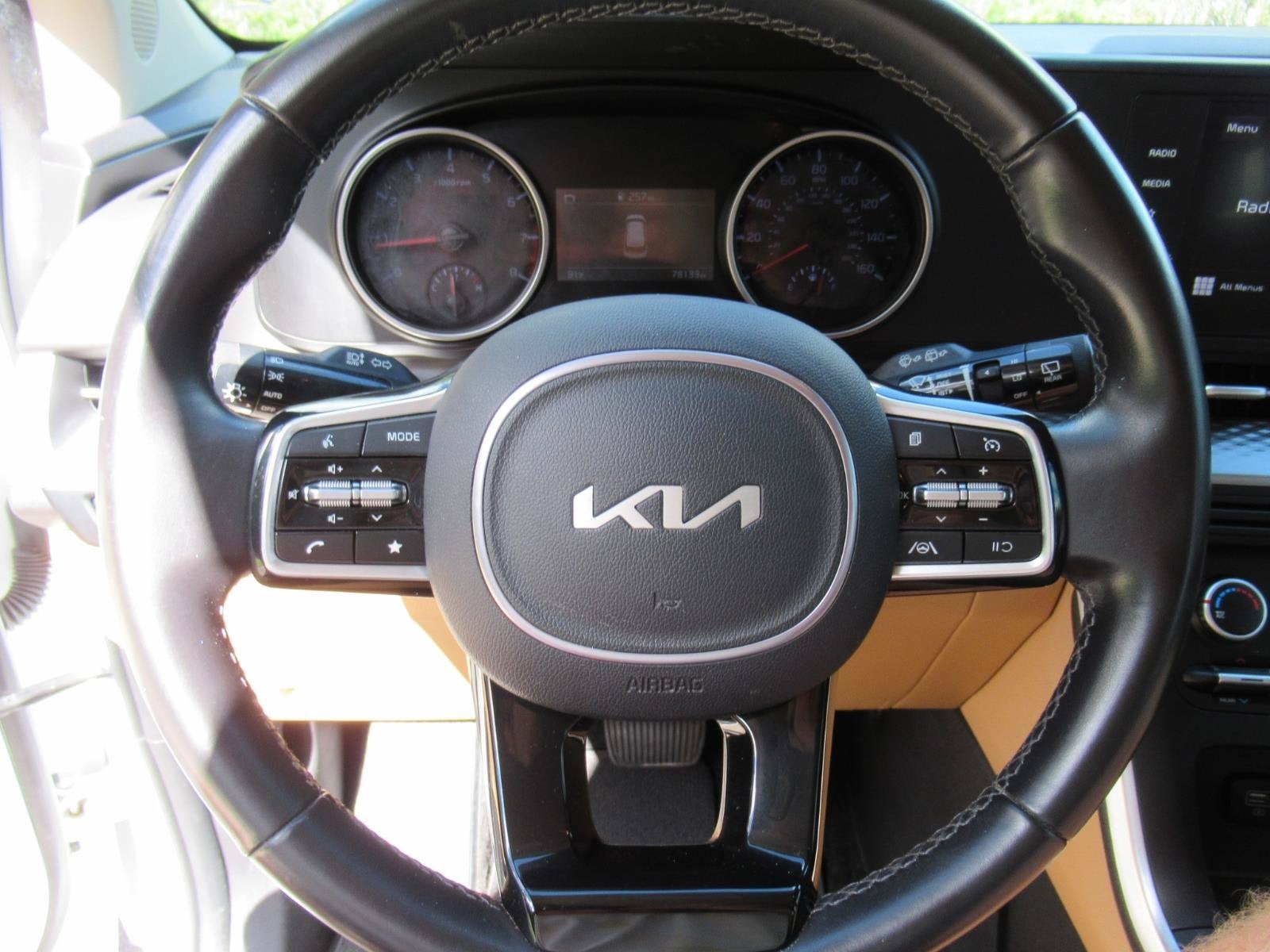 2024 Kia Carnival MPV LX Seat Package